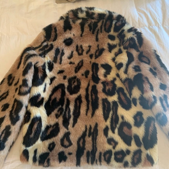 Volcom Leopard Fur Jacket - Picture 3 of 5